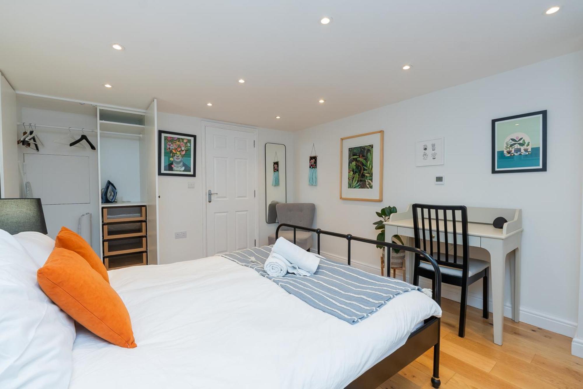 The Old Wire Factory - 2 Bed, Close To Centre, Fast Wifi, Comfortable From Apartamento Bristol