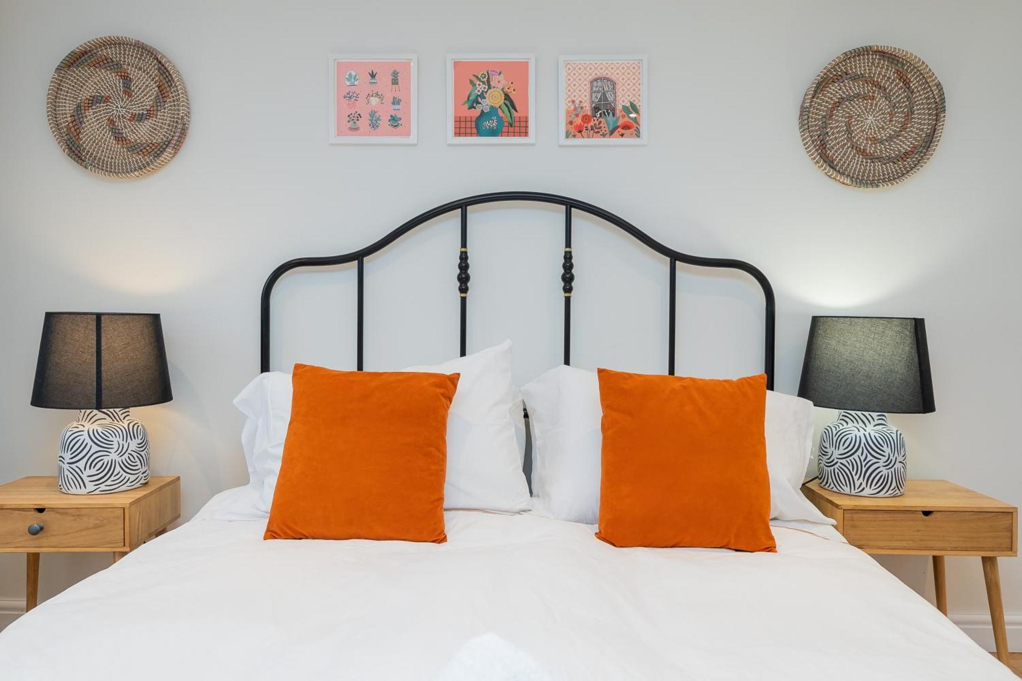 The Old Wire Factory - 2 Bed, Close To Centre, Fast Wifi, Comfortable From Apartamento